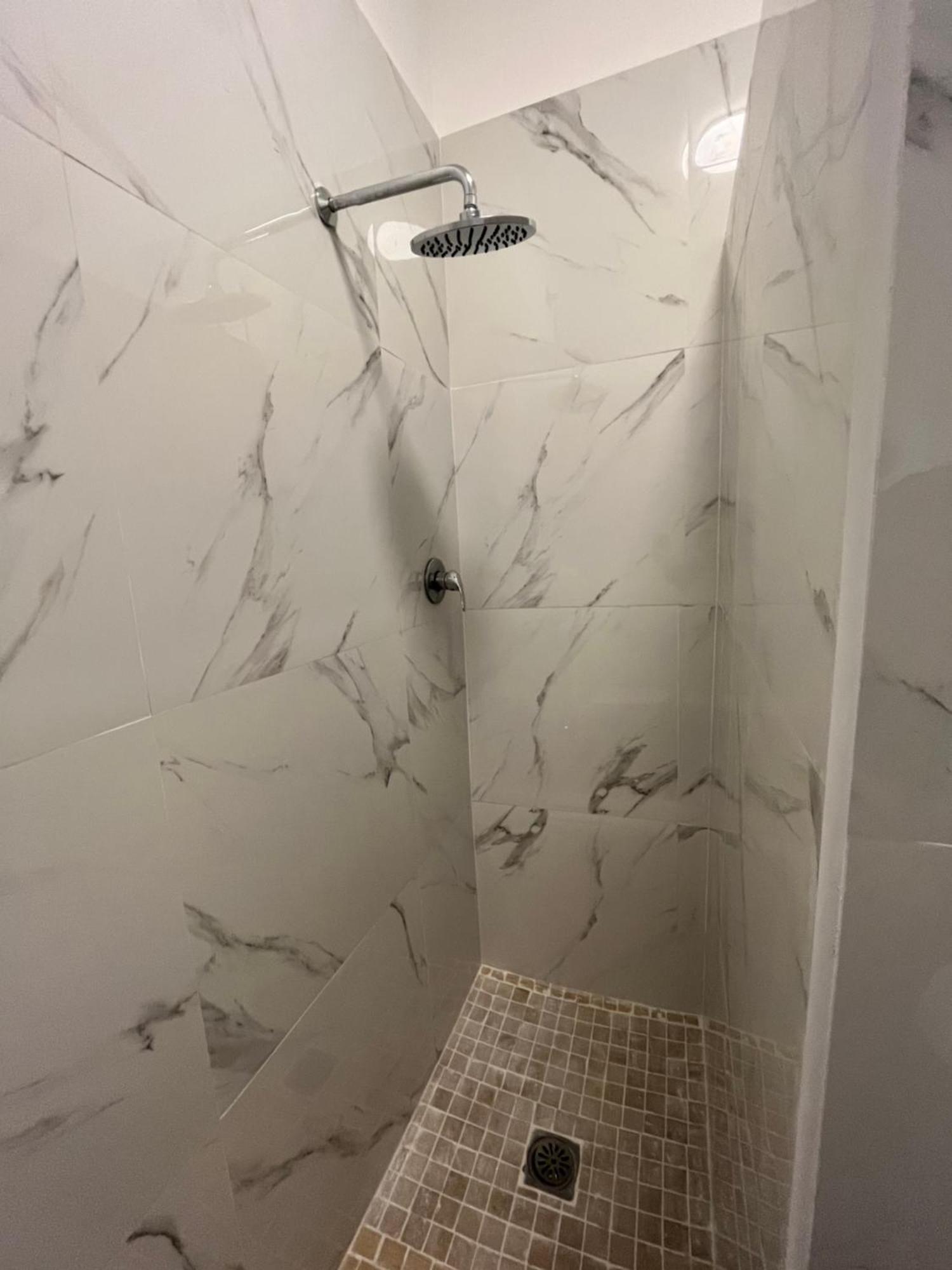 Camera Con Bagno Mirjana Cislago Exterior photo