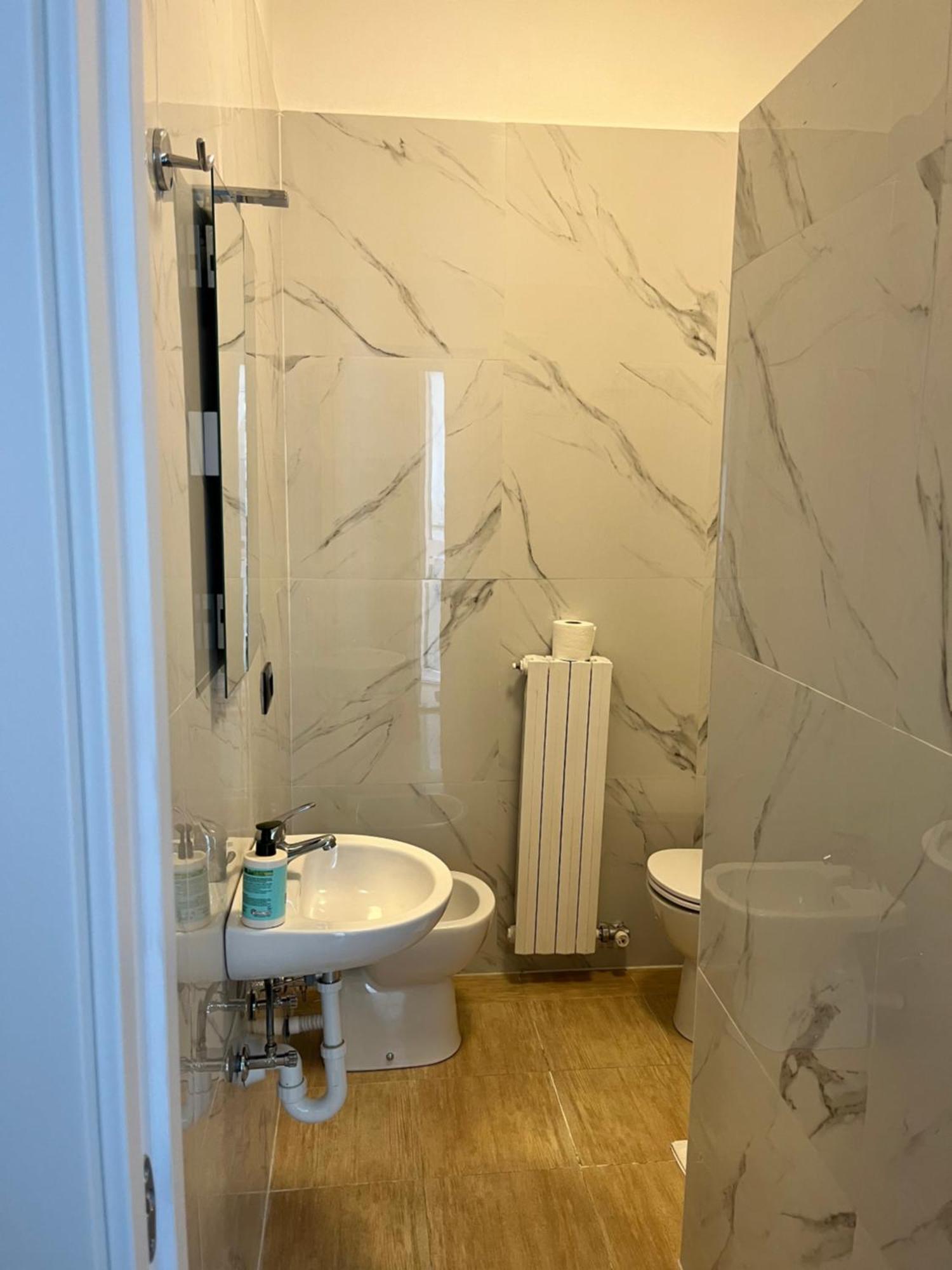 Camera Con Bagno Mirjana Cislago Exterior photo